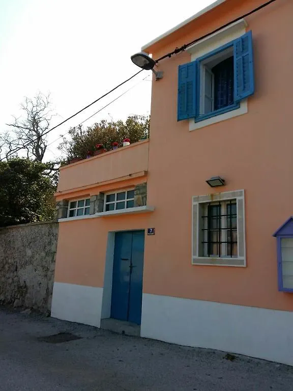 Narcis Central Apartment With Sea & City Views Croatia