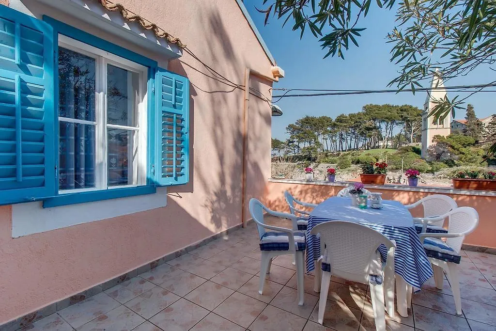 Narcis Central Apartment With Sea & City Views  Veli Losinj