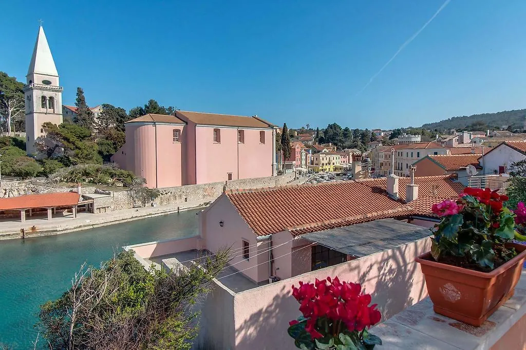Narcis Central Apartment With Sea & City Views Veli Losinj