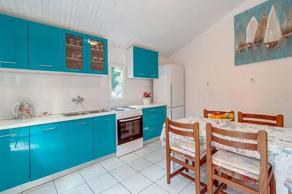 Narcis Central Apartment With Sea & City Views Croatia